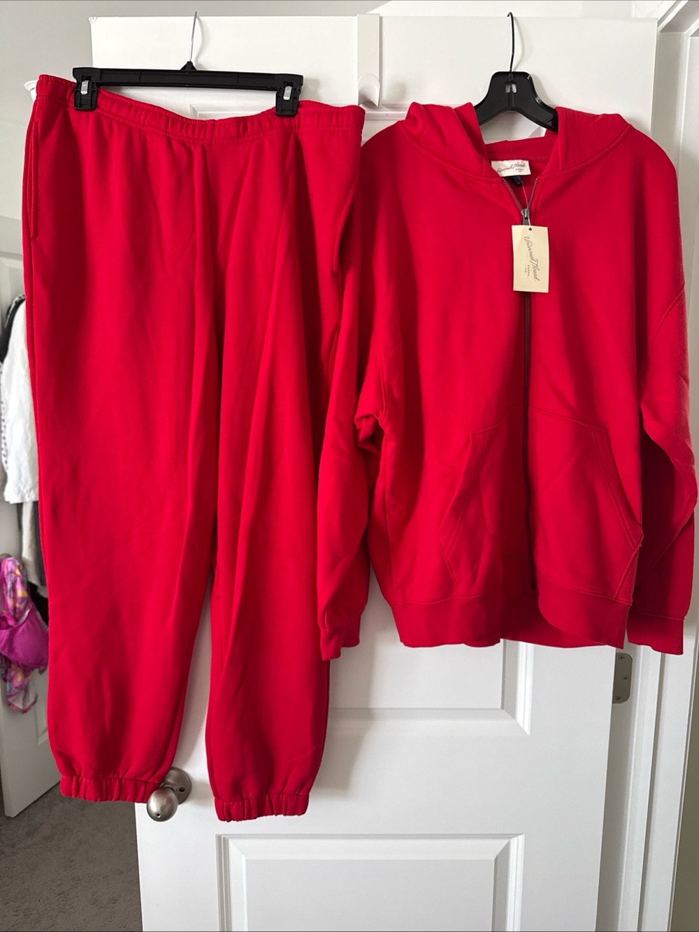Universal Thread Red Hoodie and Sweatpants Set Hoodie NWT pants worn one time